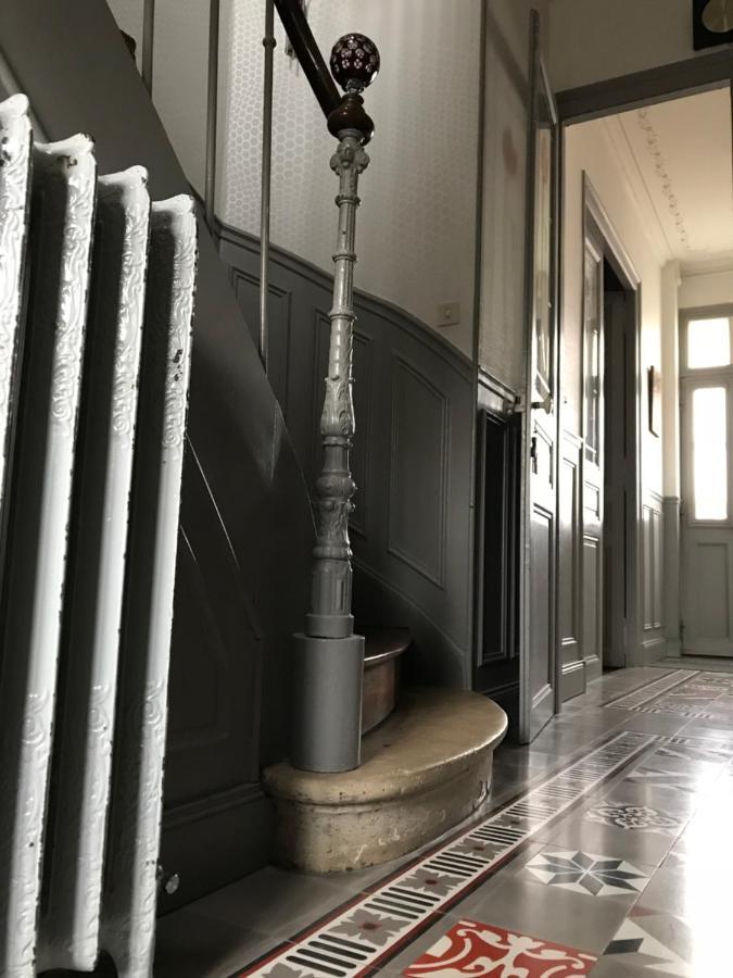 Un Jardin Dans La Ville Bed and Breakfast Châlons-en-Champagne Εξωτερικό φωτογραφία